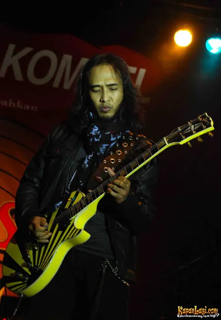 Foto Piyu Padi