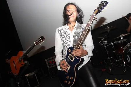 Foto Piyu Padi