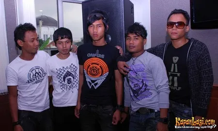 Foto Pl4t Band