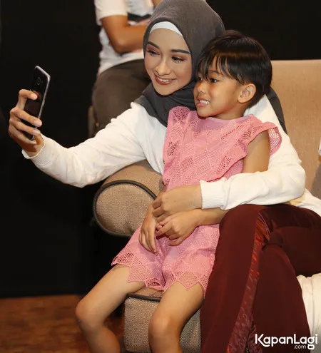 Foto Poppy Bunga