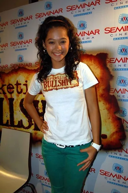 Foto Poppy Bunga