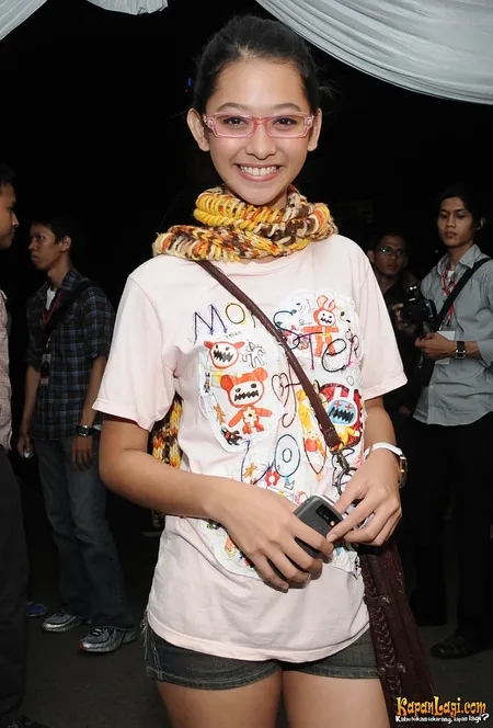Foto Poppy Bunga