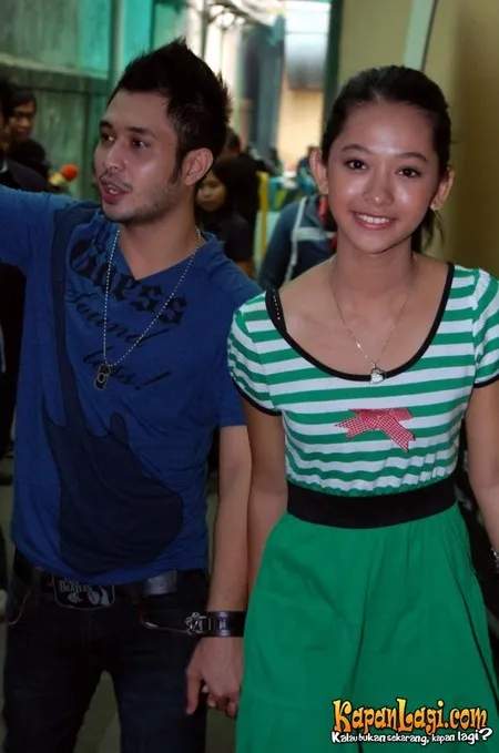 Foto Poppy Bunga