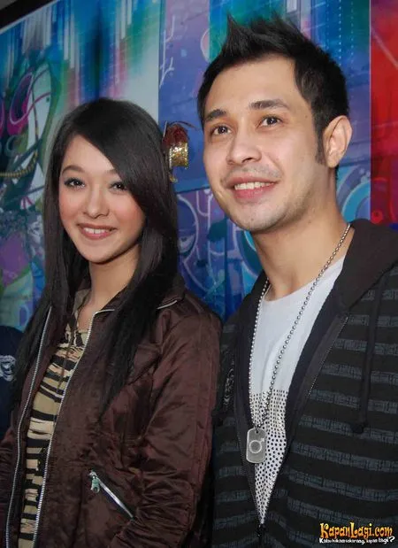 Foto Poppy Bunga