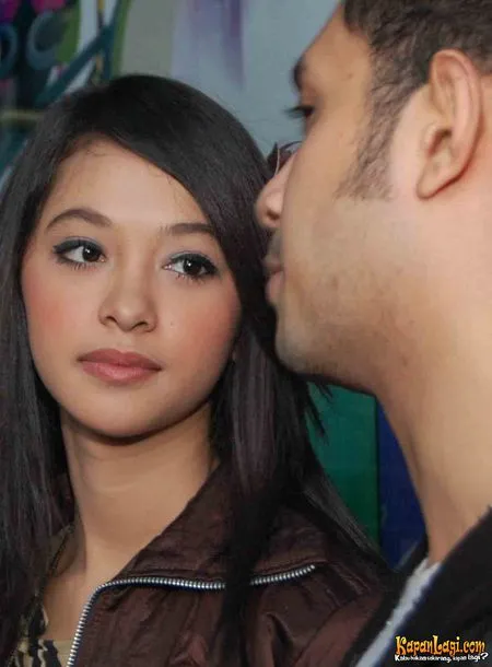 Foto Poppy Bunga