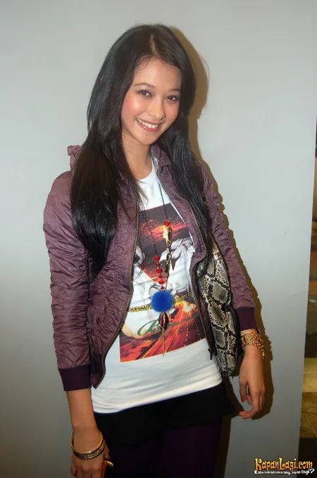 Foto Poppy Bunga