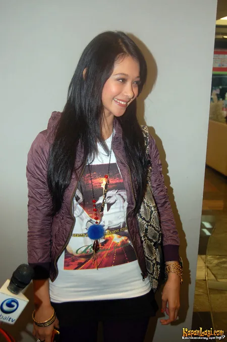 Foto Poppy Bunga