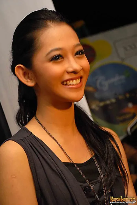 Foto Poppy Bunga