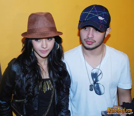 Foto Poppy Bunga
