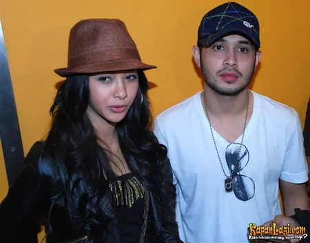 Foto Poppy Bunga