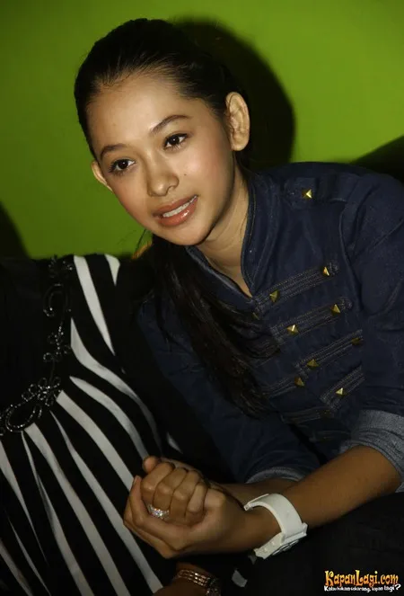 Foto Poppy Bunga
