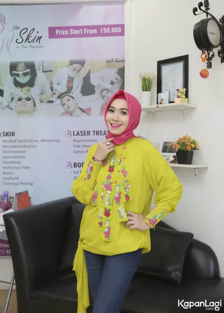 Foto Poppy Putri