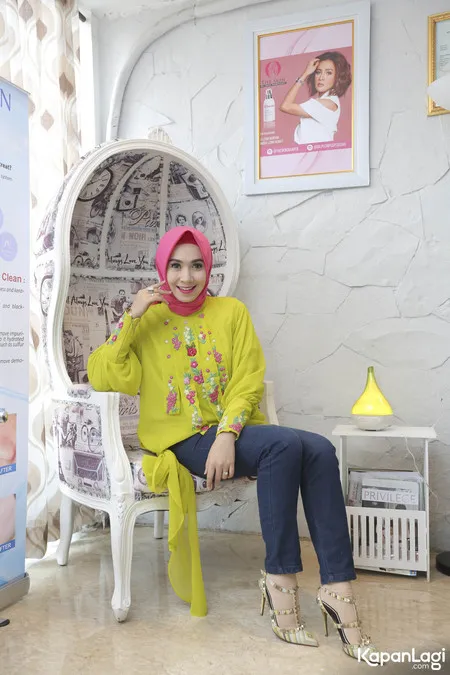 Foto Poppy Putri