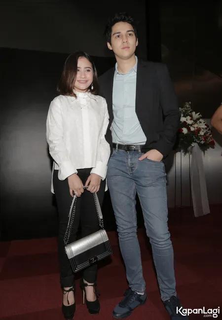 Foto Prilly Latuconsina