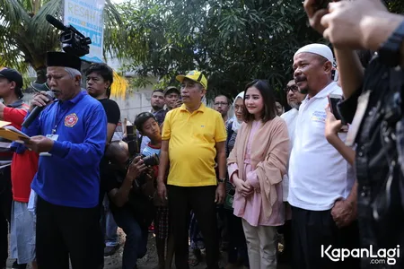 Foto Prilly Latuconsina