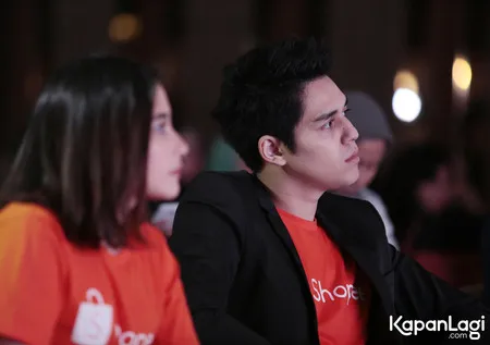 Foto Prilly Latuconsina