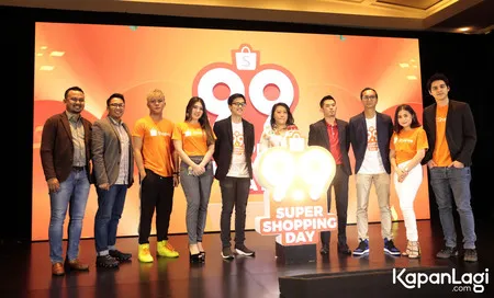 Foto Prilly Latuconsina