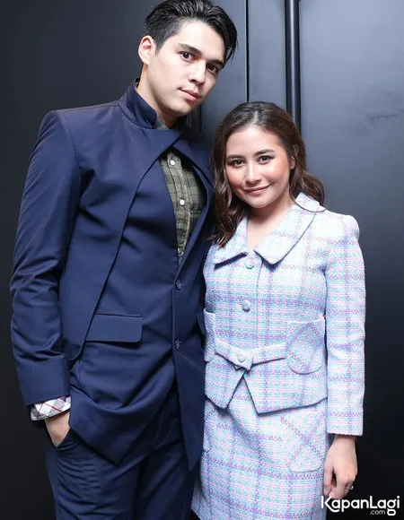 Foto Prilly Latuconsina
