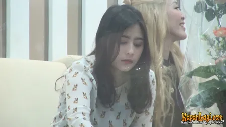 Foto Prilly Latuconsina
