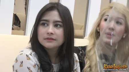 Foto Prilly Latuconsina