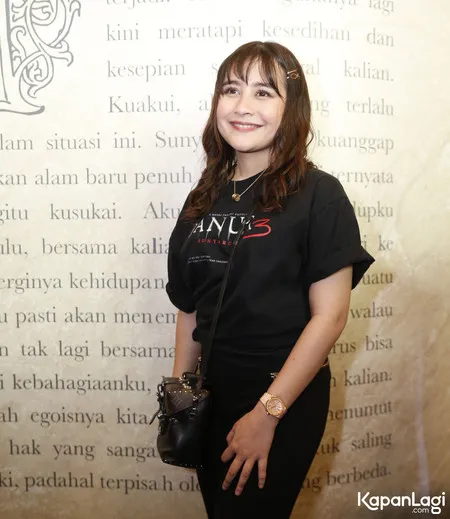 Foto Prilly Latuconsina