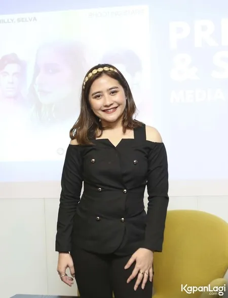 Foto Prilly Latuconsina