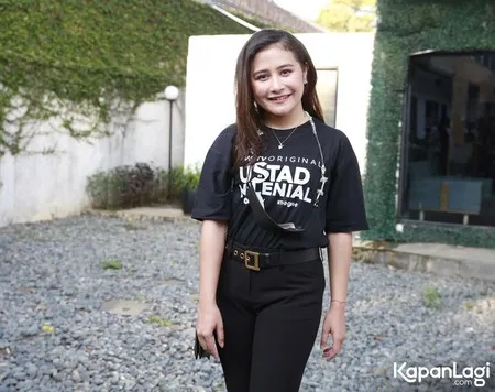 Foto Prilly Latuconsina