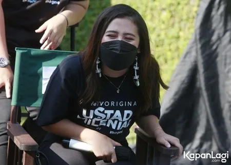 Foto Prilly Latuconsina