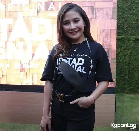 Foto Prilly Latuconsina