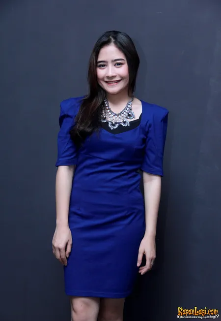 Foto Prilly Latuconsina