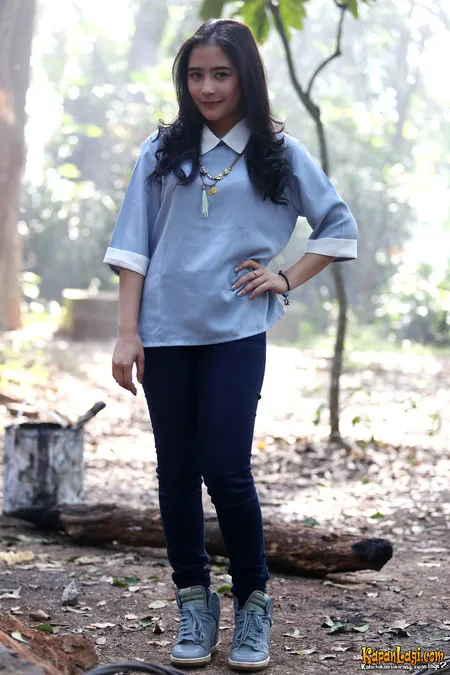 Foto Prilly Latuconsina. Nomor Foto: 200