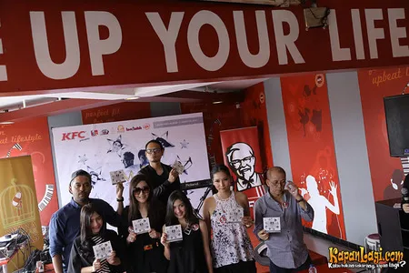 Foto Prilly Latuconsina