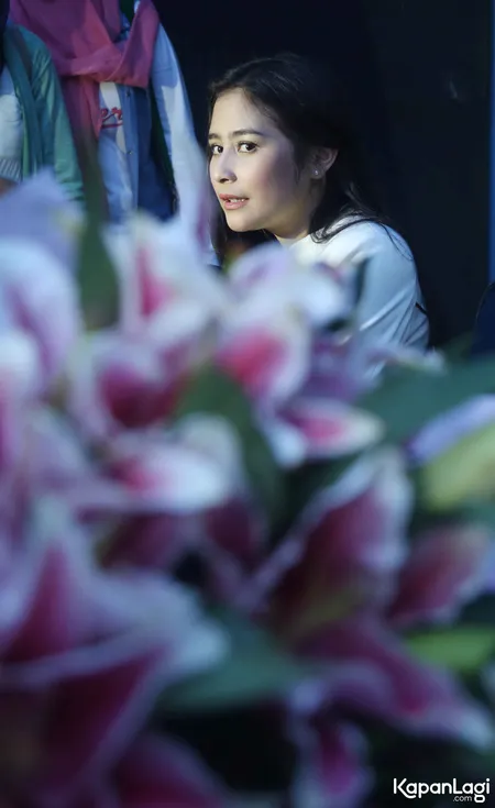 Foto Prilly Latuconsina