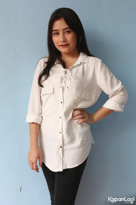 Foto Prilly Latuconsina