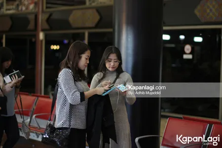 Foto Prilly Latuconsina