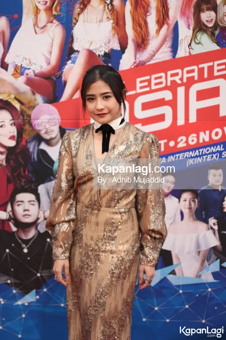 Foto Prilly Latuconsina