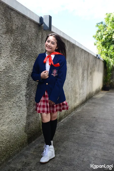 Foto Prilly Latuconsina