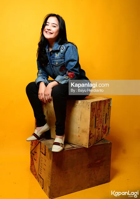 Foto Prilly Latuconsina. Nomor Foto: 655