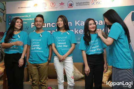 Foto Prilly Latuconsina