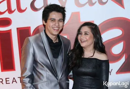 Foto Prilly Latuconsina