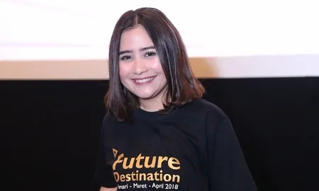 Foto Prilly Latuconsina