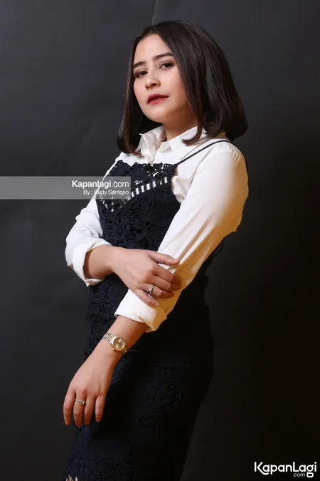 Foto Prilly Latuconsina