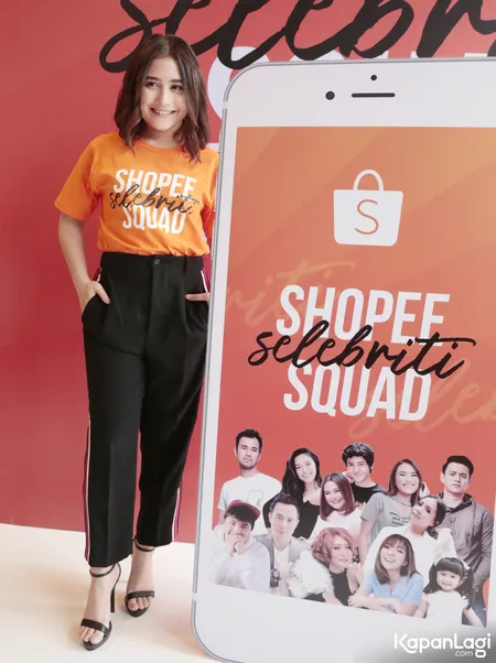 Foto Prilly Latuconsina