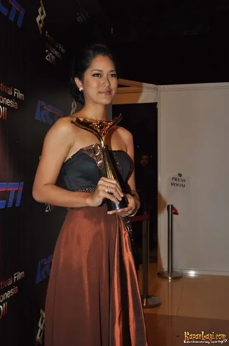 Foto Prisia Nasution