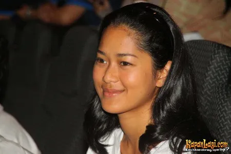 Foto Prisia Nasution