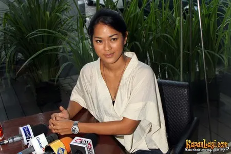 Foto Prisia Nasution