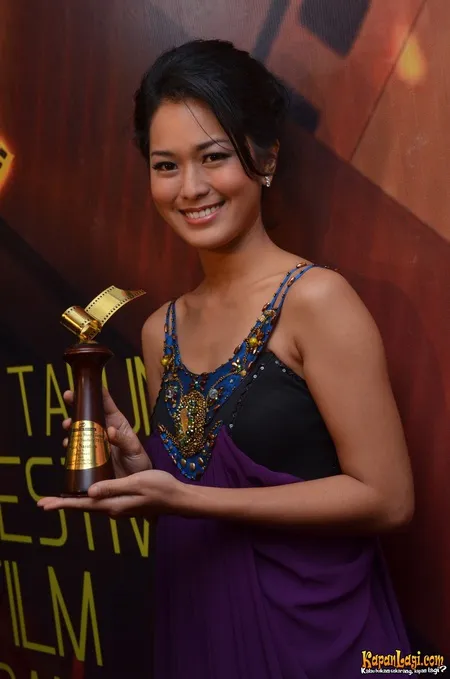 Foto Prisia Nasution