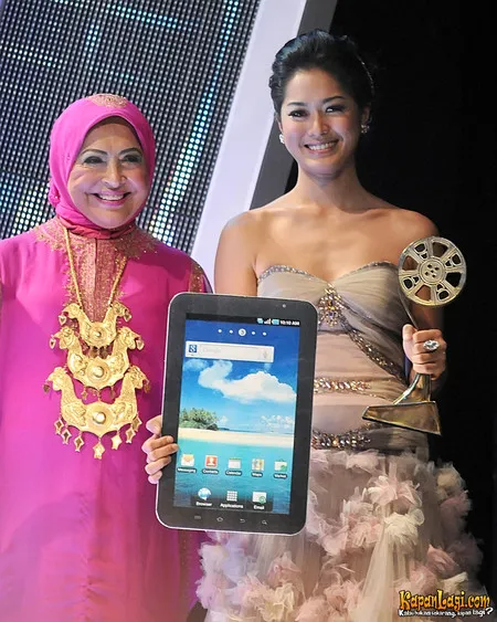 Foto Prisia Nasution