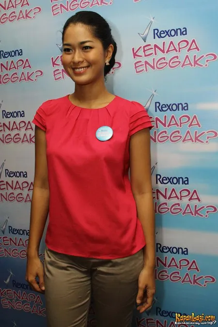 Foto Prisia Nasution