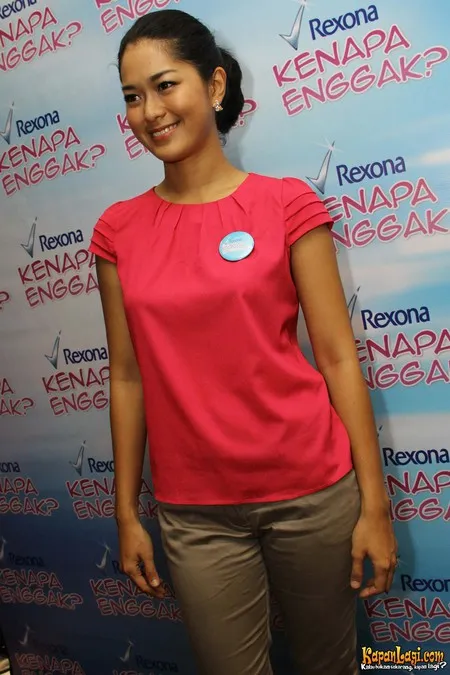 Foto Prisia Nasution